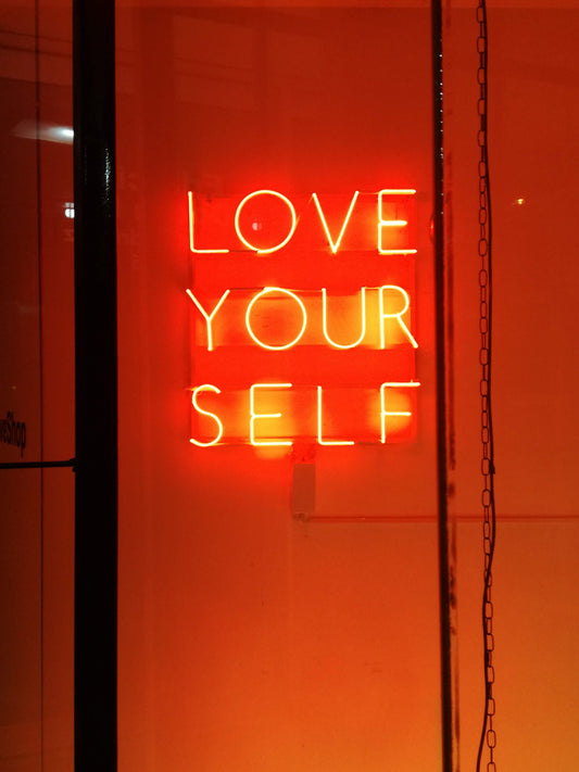 How to Be Your Own Best Friend - 10 Quotes to Inspire You